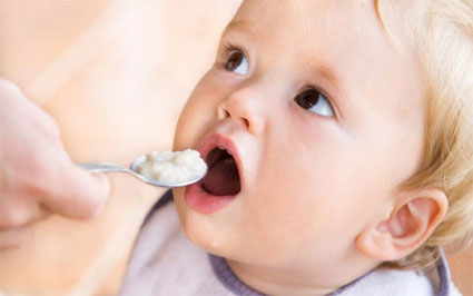Weaning the Baby onto Solids