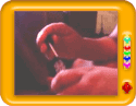 How to apply your nail paint