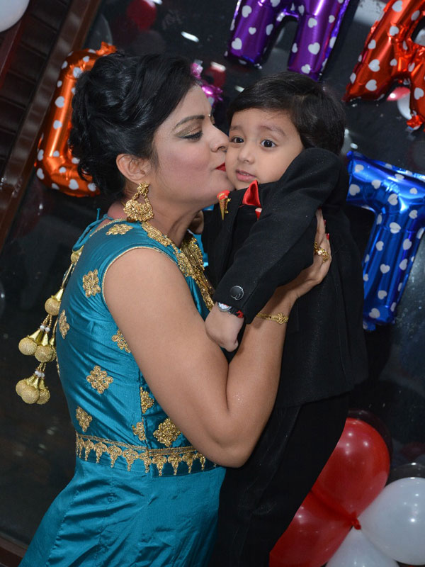 Parul (Mom)& Aarav