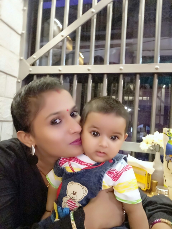 Sapna (Mom)& Aadhya