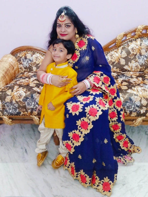 Parul (Mom)& Aarav Parul (Mom)& Aarav