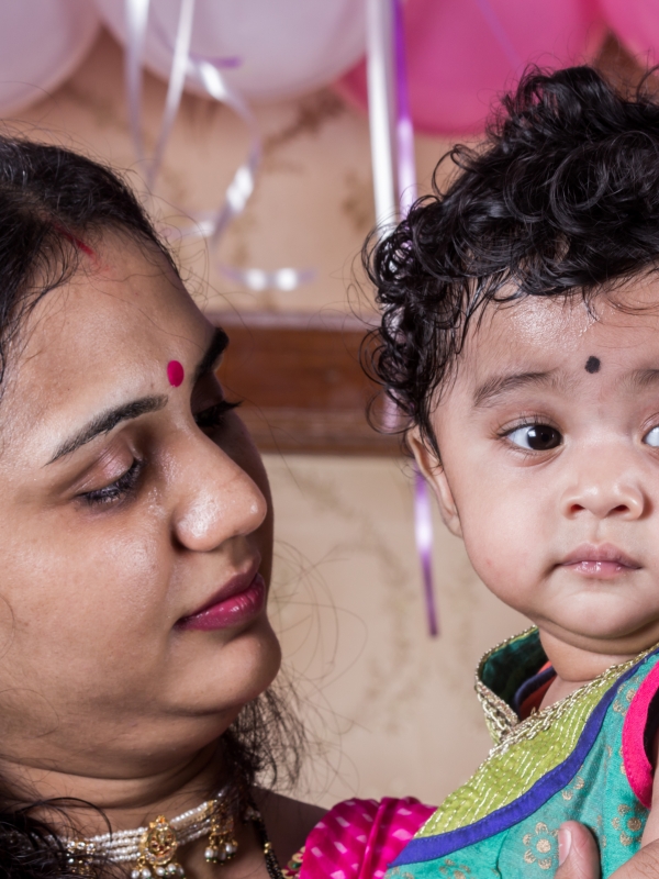 Raksha (Mom)& Aryahi Raksha (Mom)& Aryahi