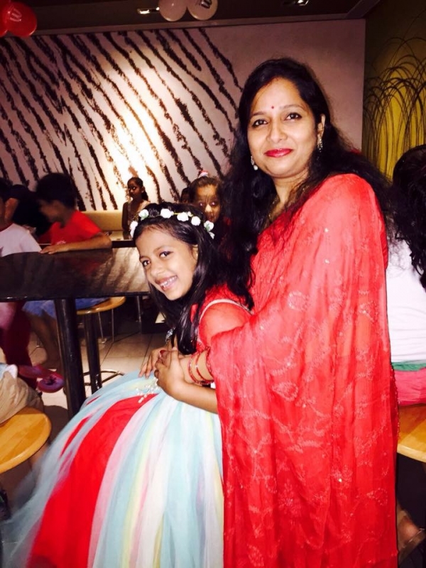 Ankita (Mom)& Samriddhi Ankita (Mom)& Samriddhi