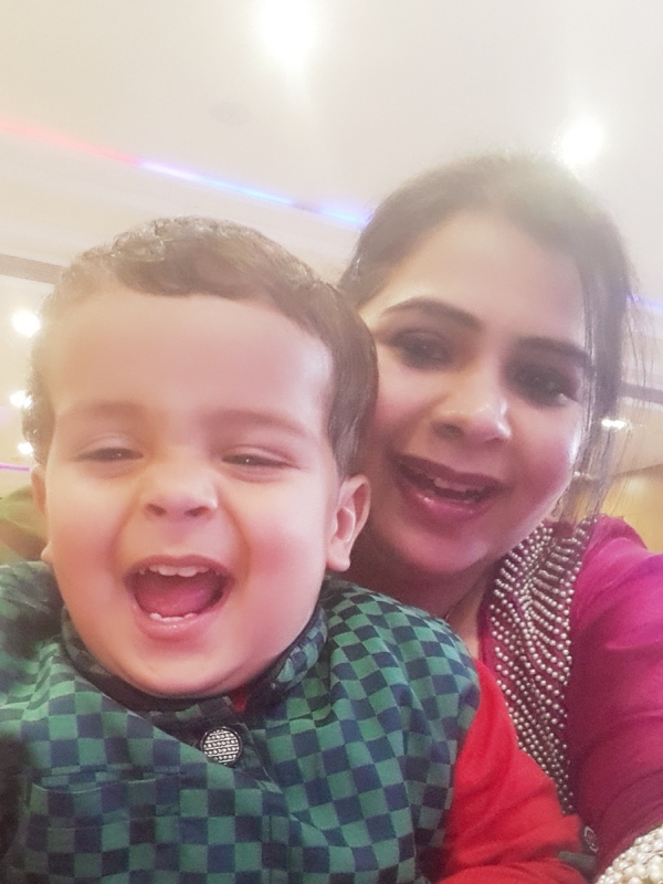 Ravneet (Mom)& Anhad Ravneet (Mom)& Anhad
