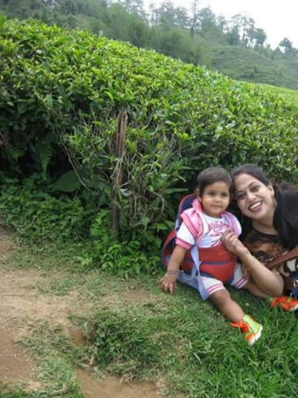 Gunjan (Mom)& Dishant Gunjan (Mom)& Dishant