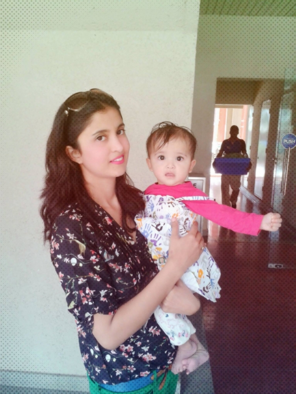 nimisha (Mom)& aarna nimisha (Mom)& aarna
