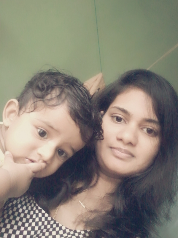 Pavithra (Mom)& Dhritvansai Pavithra (Mom)& Dhritvansai