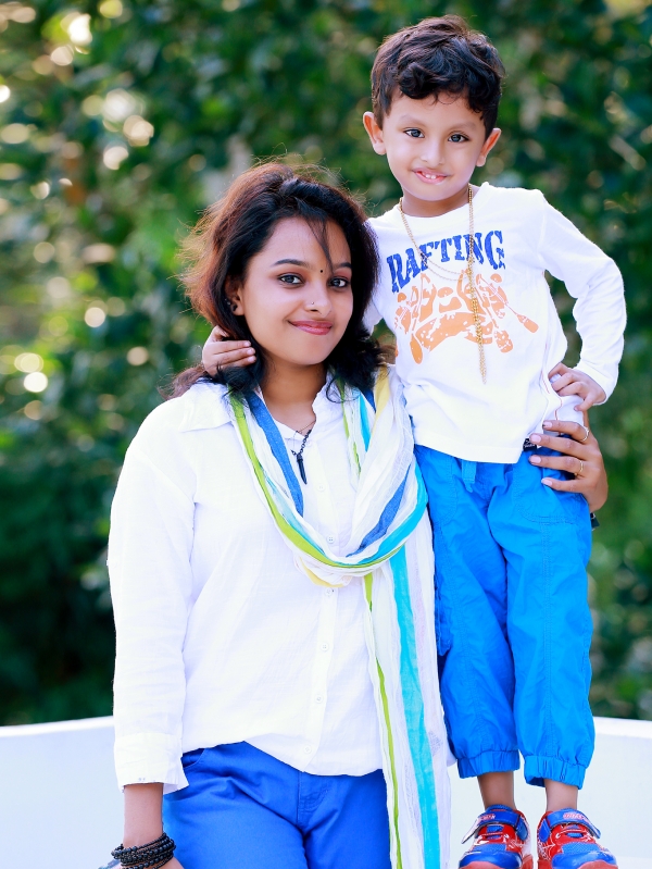 nids (Mom)& riyan