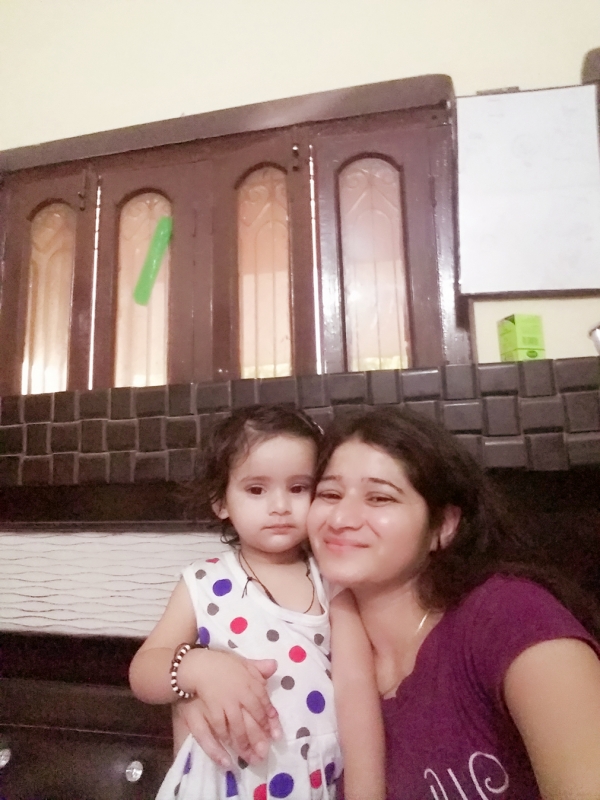 Divya (Mom)& Divyanshi