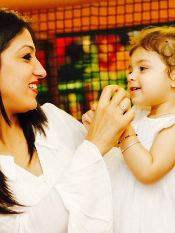 Shiana (Mom)& Janaya Shiana (Mom)& Janaya