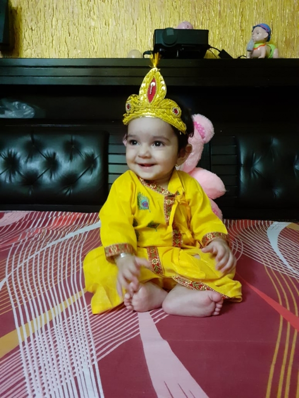 AnaishaSingh AnaishaSingh