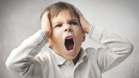 dealing with childs tantrums